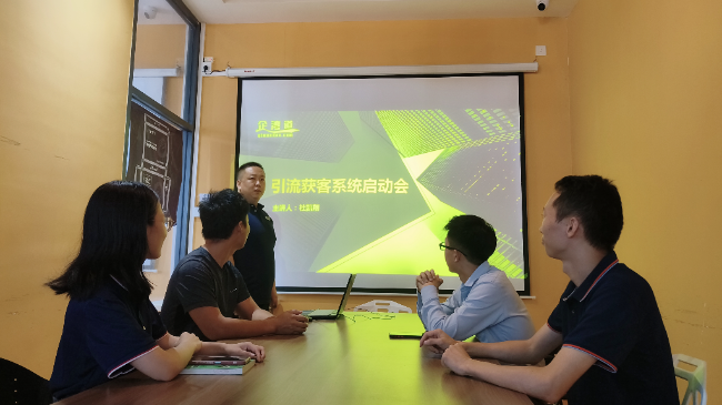 珠海中山短视频拍摄佛山代运营公司：95%的企业做短视频，为何粉丝难破千？露脸、真诚、重复——这看似最笨的方法，正在悄悄奖励那5%的清醒者